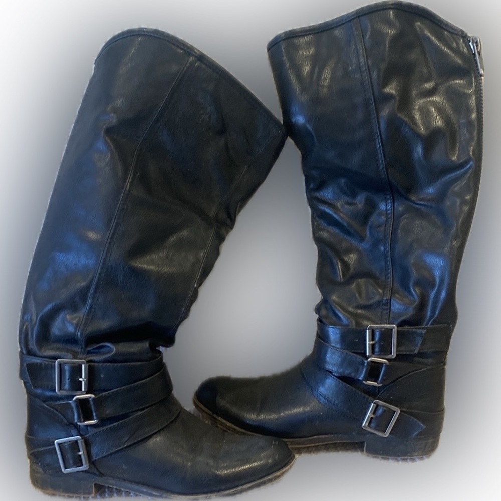 Black Heeled Boots